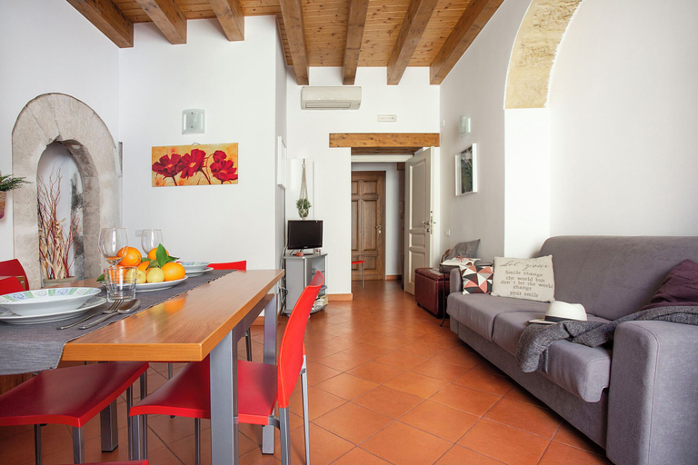 Others 3, Salomone Ortigia Apts by Wonderful Italy, Syracuse