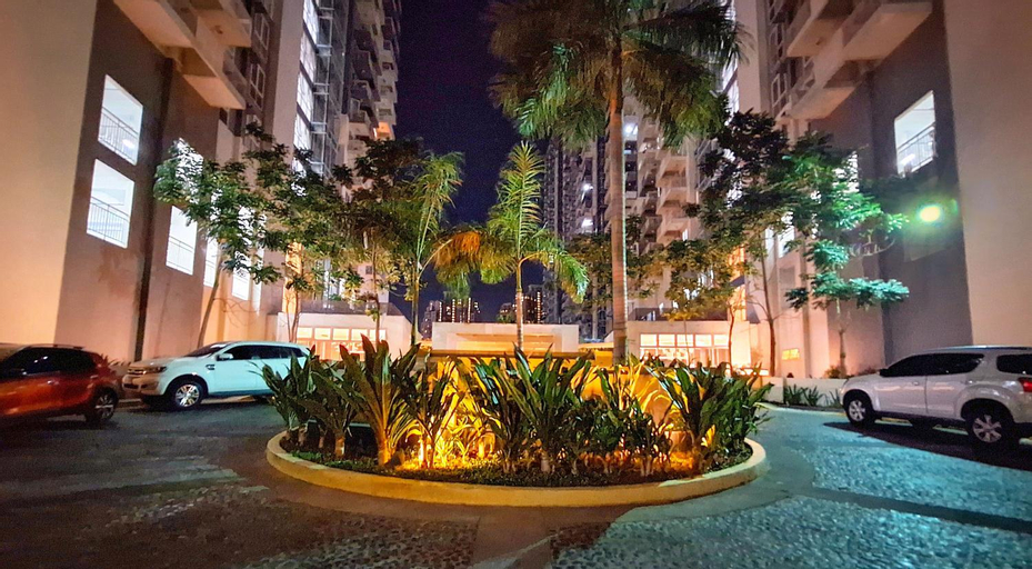 The French Apartment Pasig - Fast Wi-Fi and pool, Pasig City