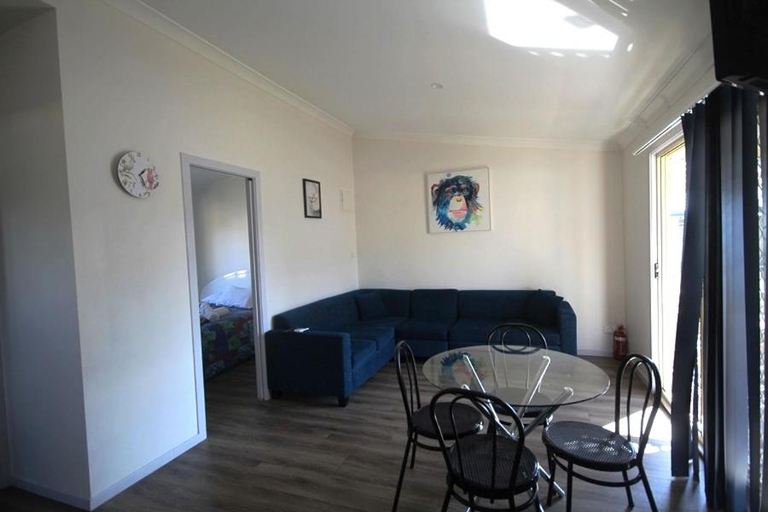 Others 5, Amaroo Resort, Shoalhaven - Pt B