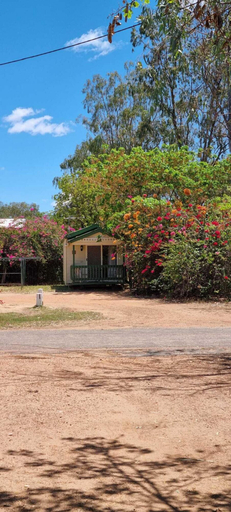 Exterior & Views 2, Blackall Caravan Park, Blackall