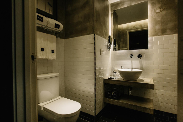 Bathroom 8