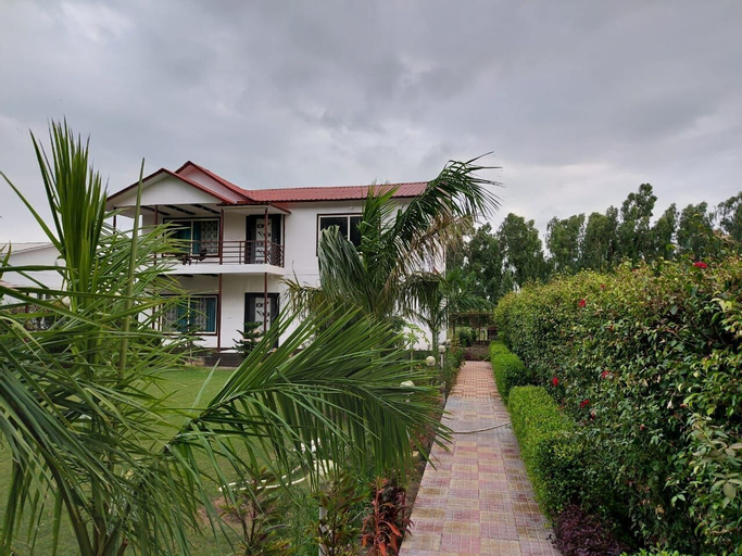 Luxsugero Farms, Faridabad
