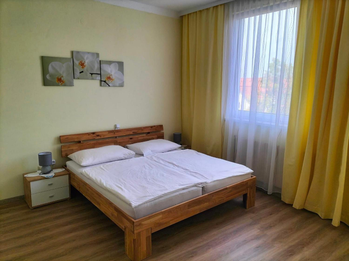 Others 3, Pension Eder, Bruck an der Leitha