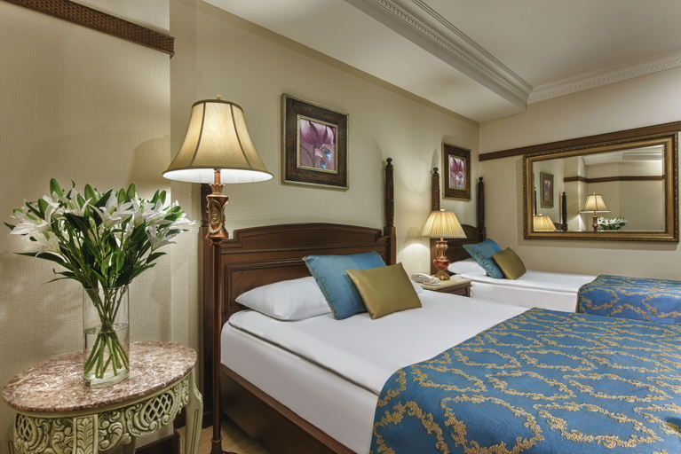 Bedroom 3, Delphin Palace, Antalya
