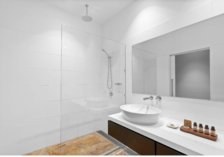 Bathroom 5, Park "Proxi Gibraltar Bowral", Wingecarribee