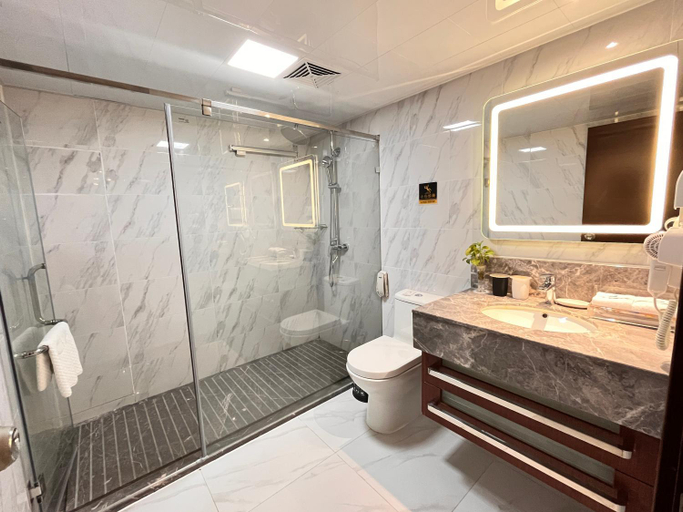 Bathroom 4, Skyline Plaza Hotel, Guangzhou