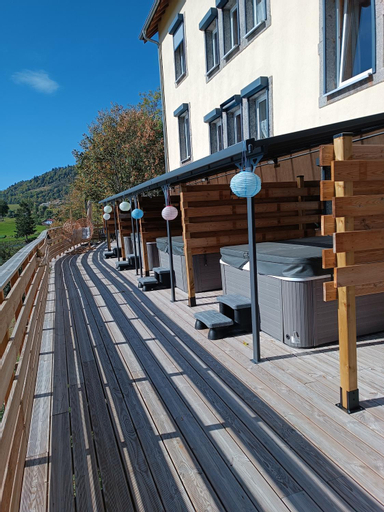 Exterior & Views 1, Les Chalets Bambi & Jacuzzi privatif, Vosges
