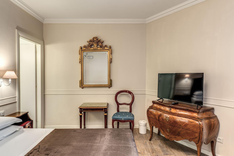 Others 5, Aurelius Ponte Sant'Angelo Rooms - Self Check-in, Rome