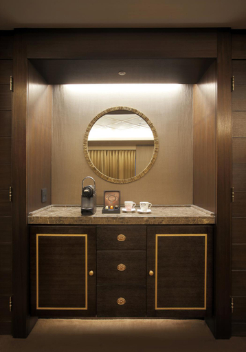Bathroom 12