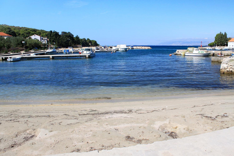 Beach 5, Apartments by the sea Lukoran, Ugljan - 20387, Preko