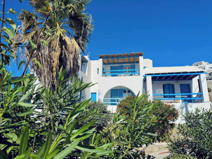Exterior & Views 2, Stylish 2 Bd Escape Apt at Ornos Beach, South Aegean