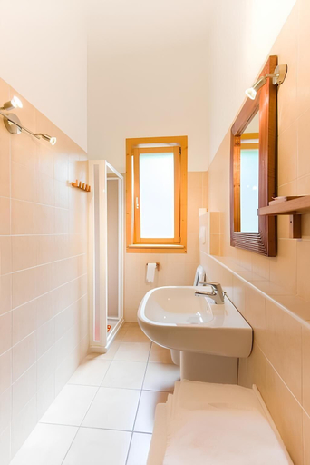Bathroom 5, Agriturismo Prisma, Lecco