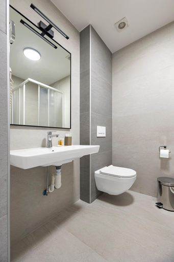 Bathroom 4, Regency Hotel Chisinau