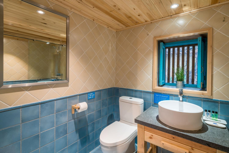 Bathroom 5