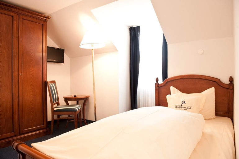 Bedroom 11