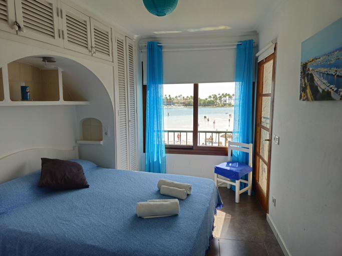 Bedroom 2, Apartamentos Carabela Alcudia, Baleares