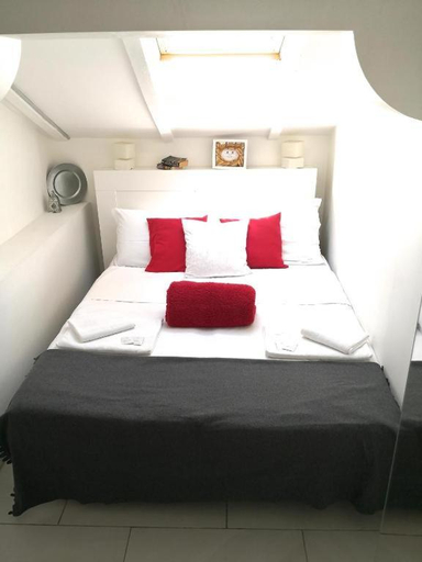 Bedroom 2, Bologna House, Bologna