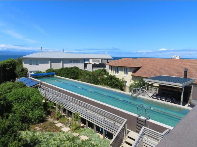 Others 3, Ilanga Beach House, Eden