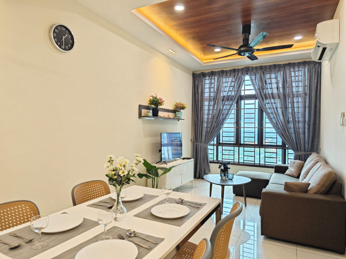 Others 5, Kempas Dsummit Residences by Antlerzone, Johor Bahru
