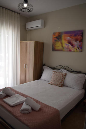 Others 2, Aestas Vergia Apartments 2, Central Macedonia