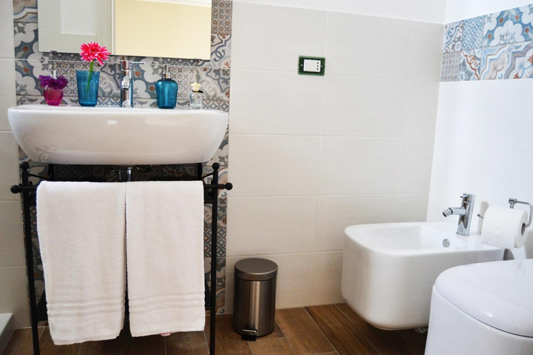 Bathroom, B&B Vivere San Vito Lo Capo, Trapani