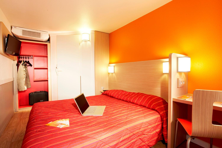 Bedroom 10