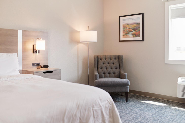 Bedroom, Brady Hotel, Montgomery