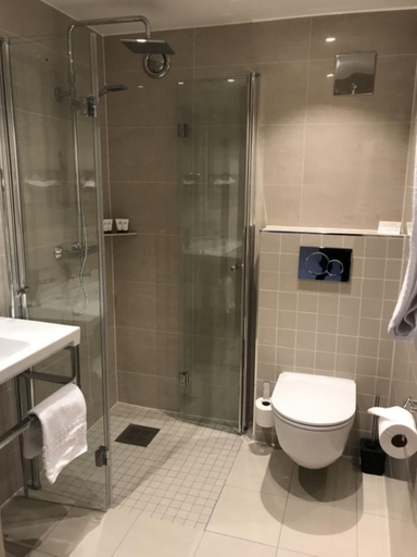 Bathroom 3, Hotell Refsnes Gods - by Classic Norway Hotels, Moss