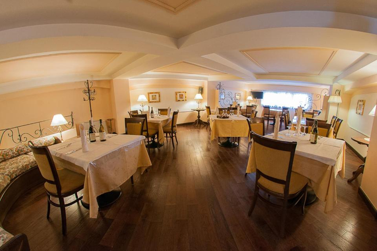 Food & Drinks 4, Hotel Garni Posta, L'Aquila