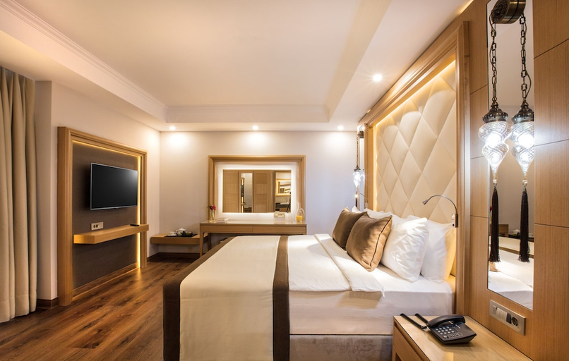 Bedroom 3, Korumar Ephesus Beach &Spa Resort, Selçuk