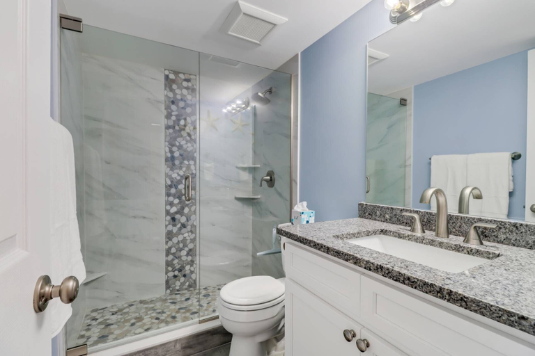 Bathroom 4, 200 Lenell Rd #219, Lee