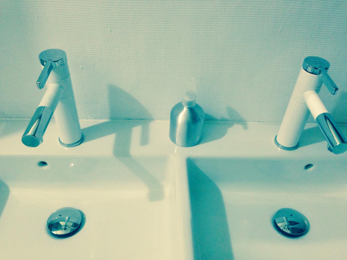 Bathroom 4, With Inn Hostel - Kaohsiung, Kaohsiung