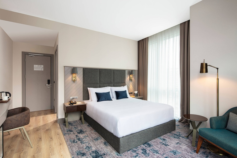 Bedroom 3, Delta Hotels by Marriott Istanbul Kagithane, Kağıthane