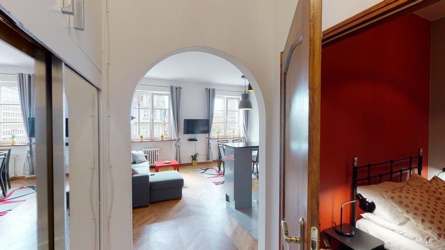 Others 2, Rynek Market Square Wroclove Tectum Apartments z widokiem na Rynek, Środa Śląska
