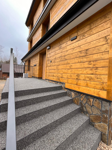 Others 4, Apartamenty Drewno i Kamien, Lesko