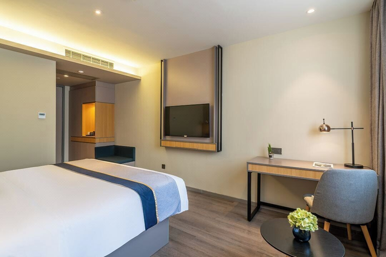 Bedroom 2, Home Inn Hotel Zhongshan Road, Xiamen