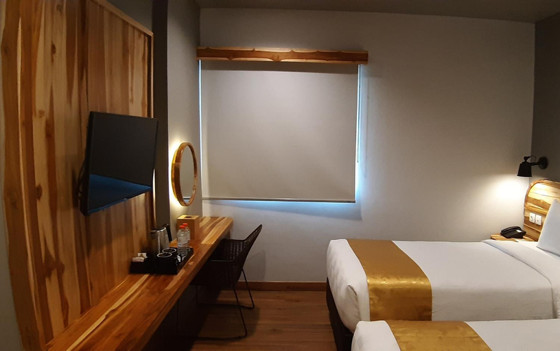 Bedroom 12