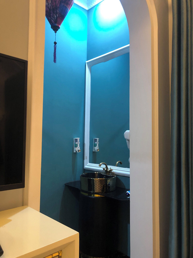 Others 4, X-Stay Da Nang, Ngô Quyền