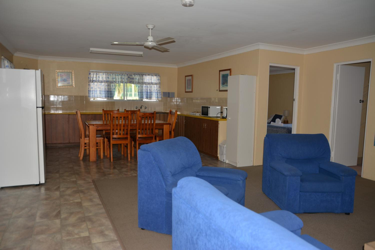 Dining Room 4