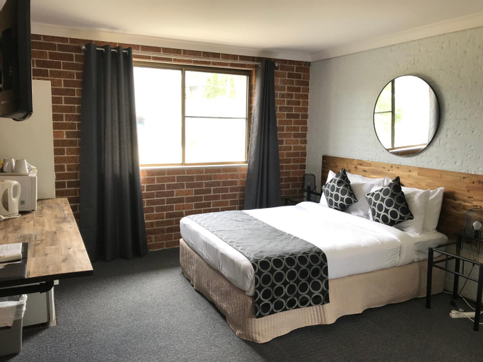 Bedroom 14