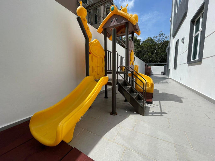 Others 3, A Spacious 7BR Home w/ Private Swimming Pool , Langkawi