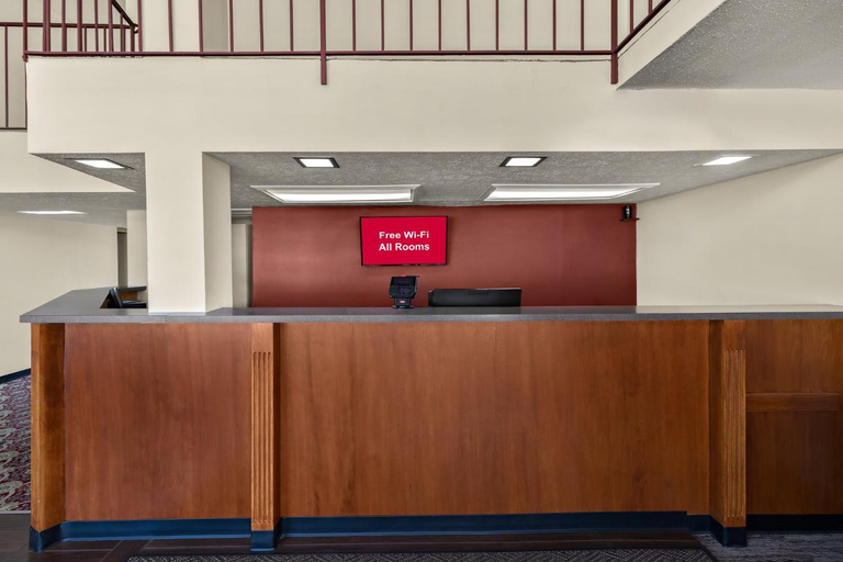 Public Area 5, Red Roof Inn & Suites Cave City, Barren
