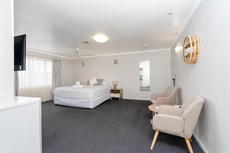 Bedroom 11