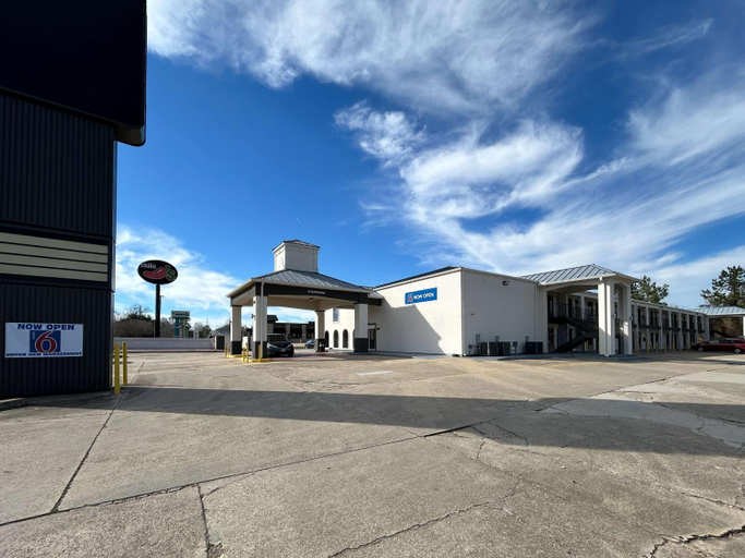 Exterior & Views 1, Magnuson Hotel Denham Springs, Livingston