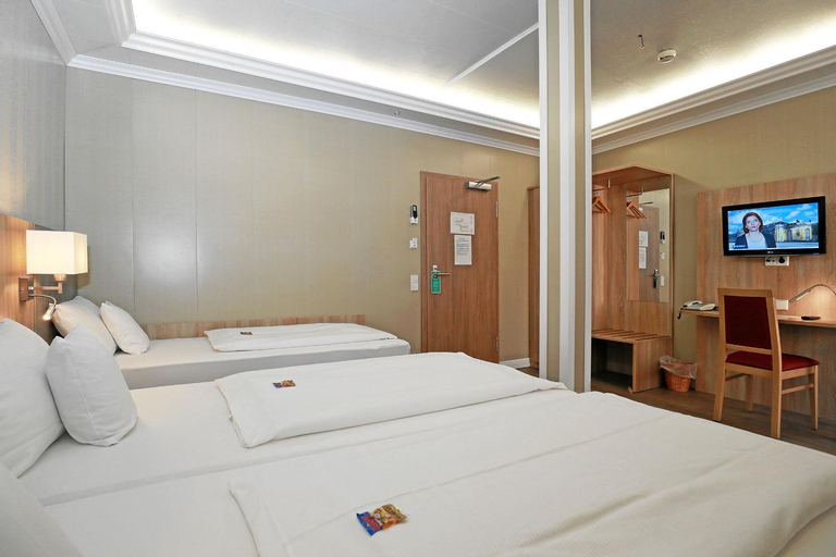 Bedroom 5