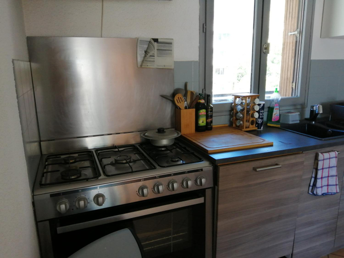 Others 5, APPARTEMENT 4 PERSONNES A 500M DES TELECABINES, Hautes-Alpes