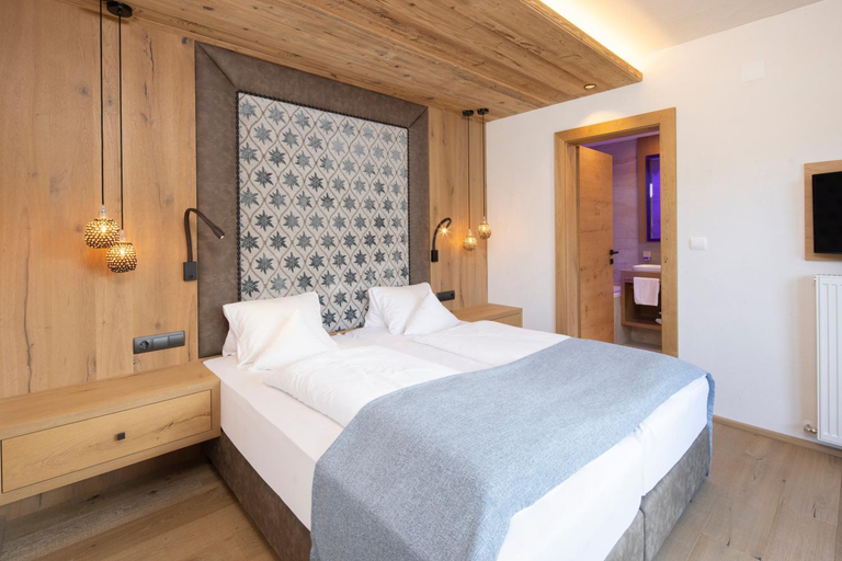 Bedroom 10