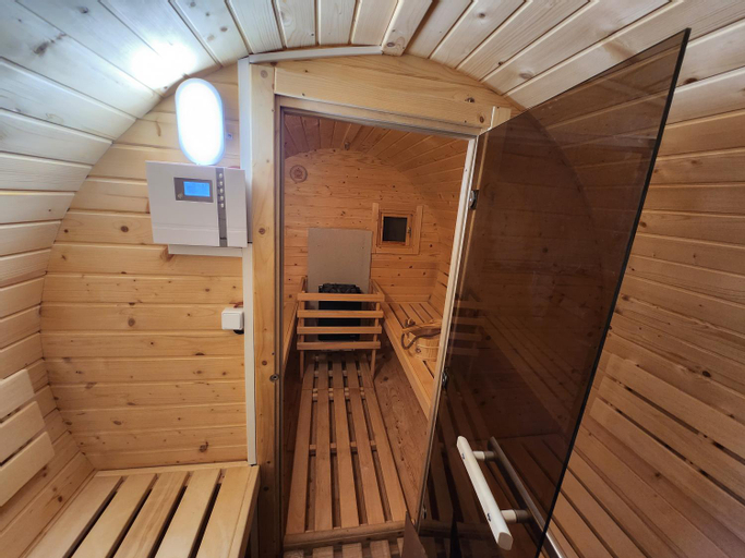 Haus Fuurtoorn mit Fass-Sauna, Vorpommern-Greifswald