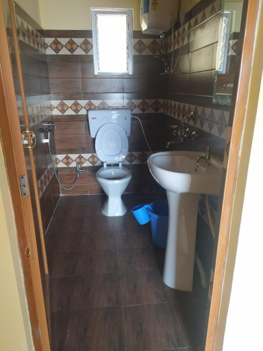 Bathroom, Green Hills Sangsay Homestay kalimpong, Darjiling