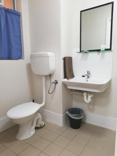 Bathroom 9